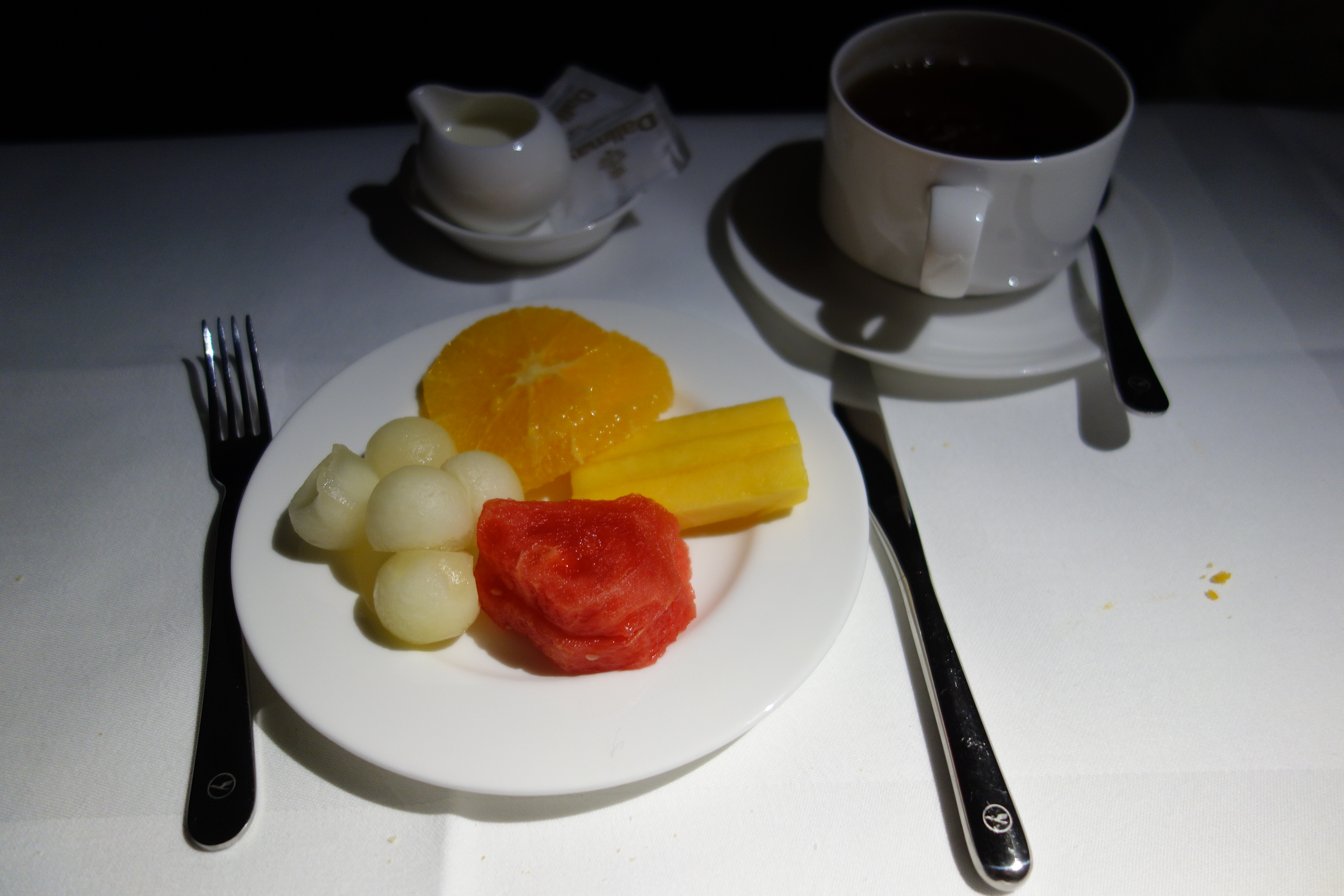 Fruit plate and tea