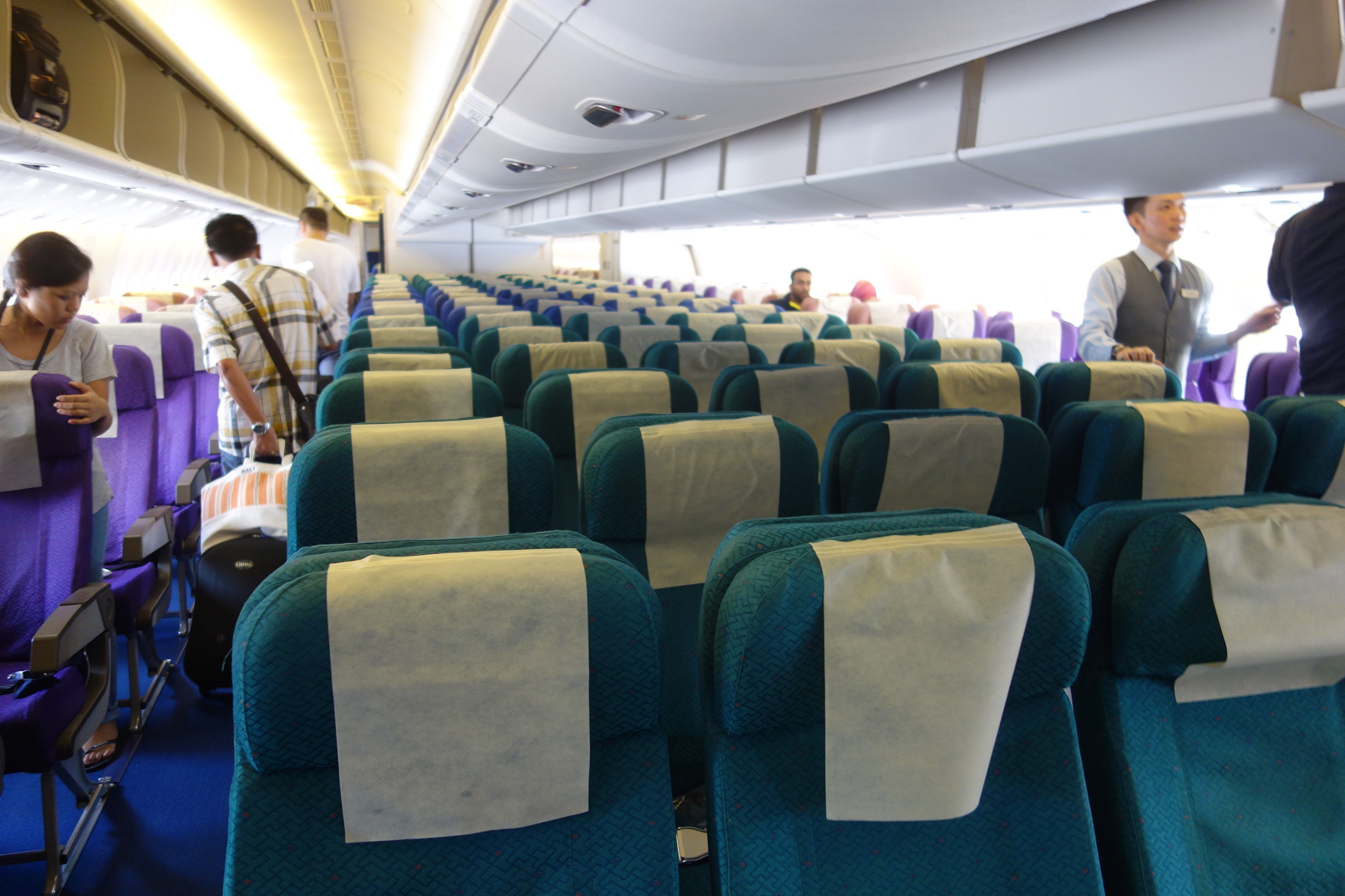 Review Malaysia Airlines Economy Class B777 200 Dps To Kul Efficient
