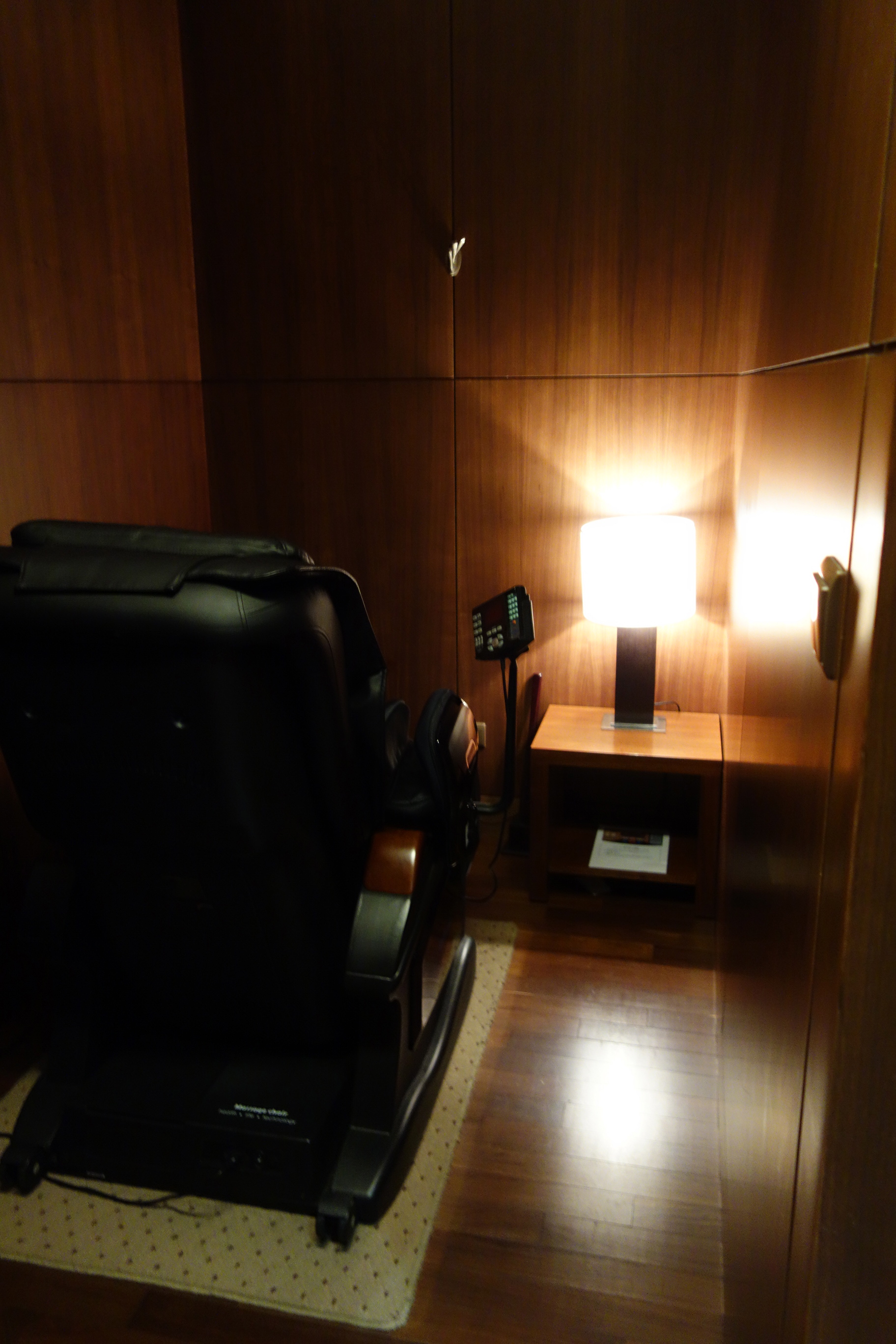 Quiet room with massage chair