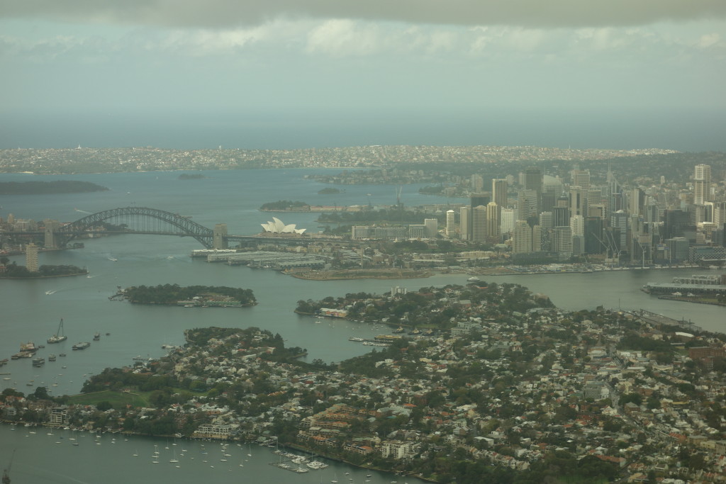 View flying into Sydney