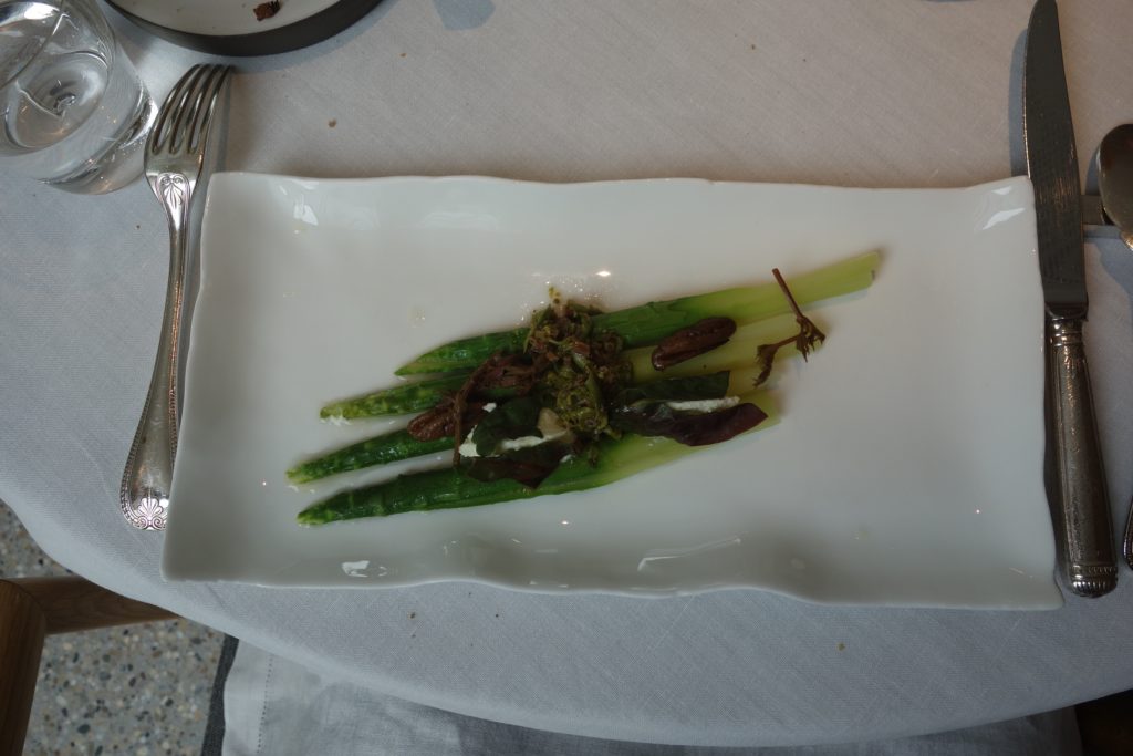 Green asparagus with sheep's cheese, daylilies, and bergamot