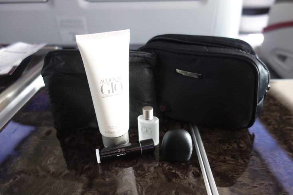 Male amenity kit contents