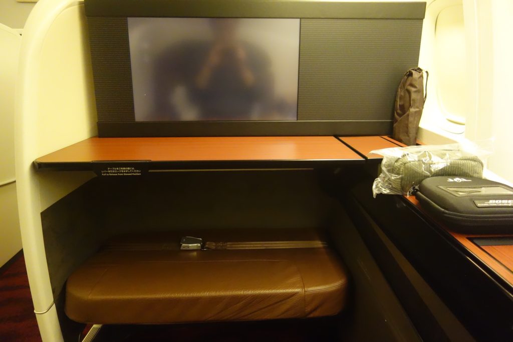 IFE screen and foot area